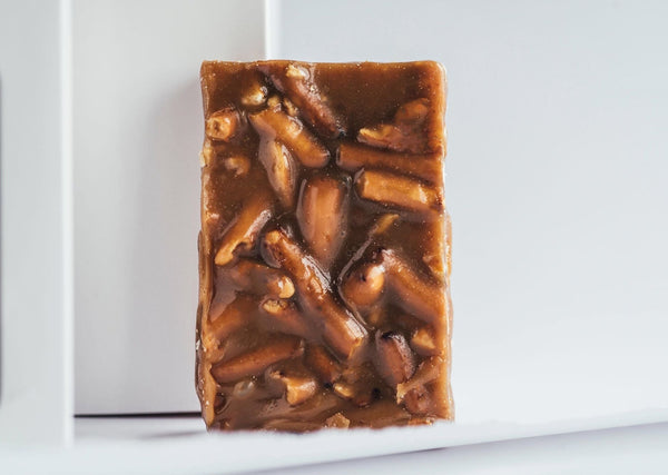Caramel Pretzel Bar