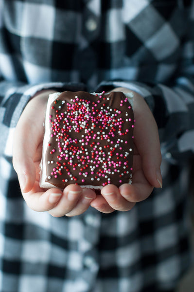 Valentine's Day Minty Milk Chocolate Marshmallows!